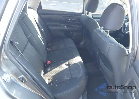 2017 Nissan Altima 2.5 S z USA, uszkodzony, nr VIN 1N4AL3AP6HC235799